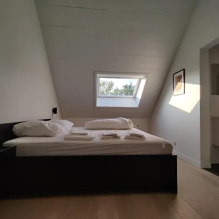 Beautiful 3-bedroom - 3-bathroom Pendula